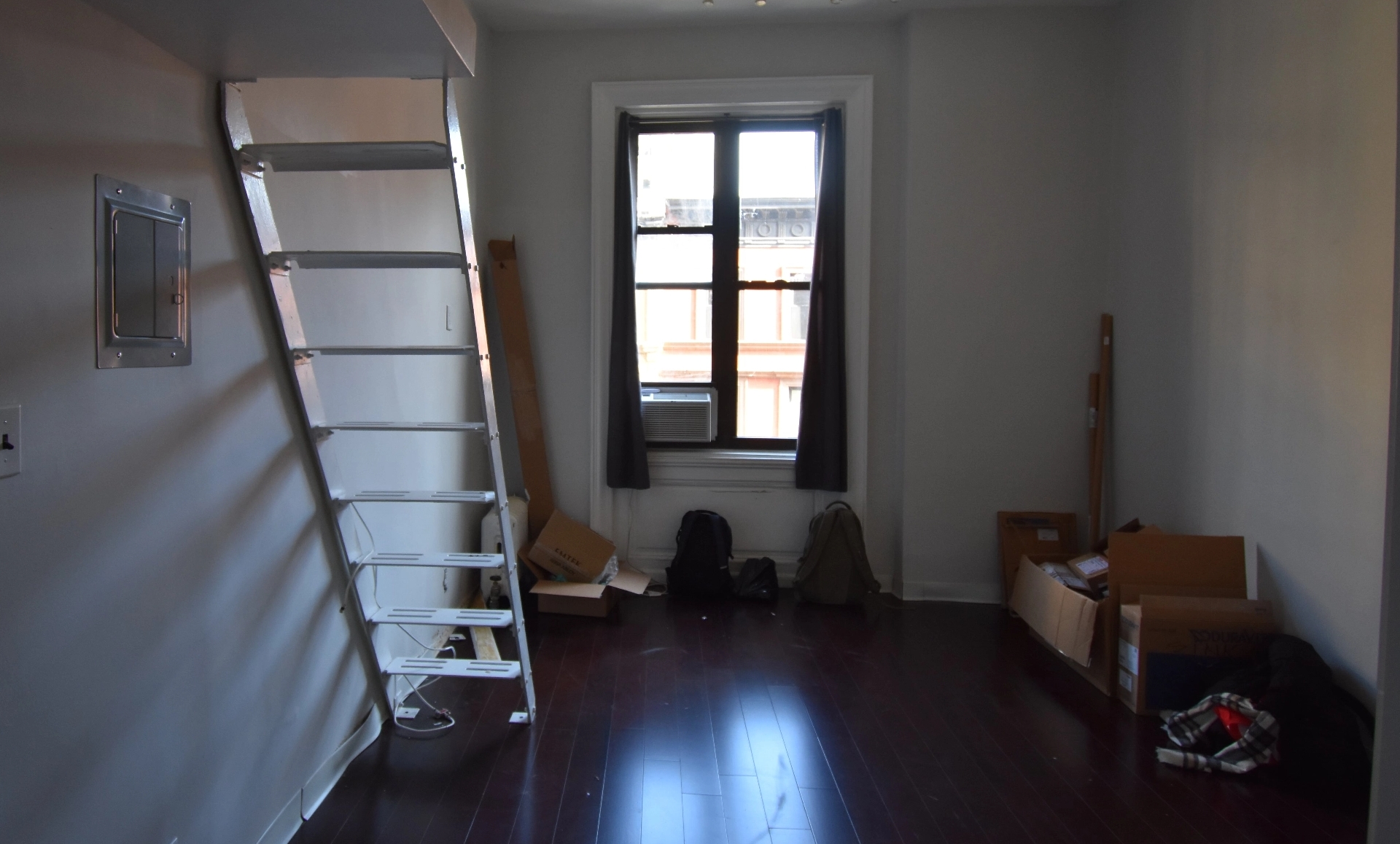 UWS studio apartment before renovation with basic layout